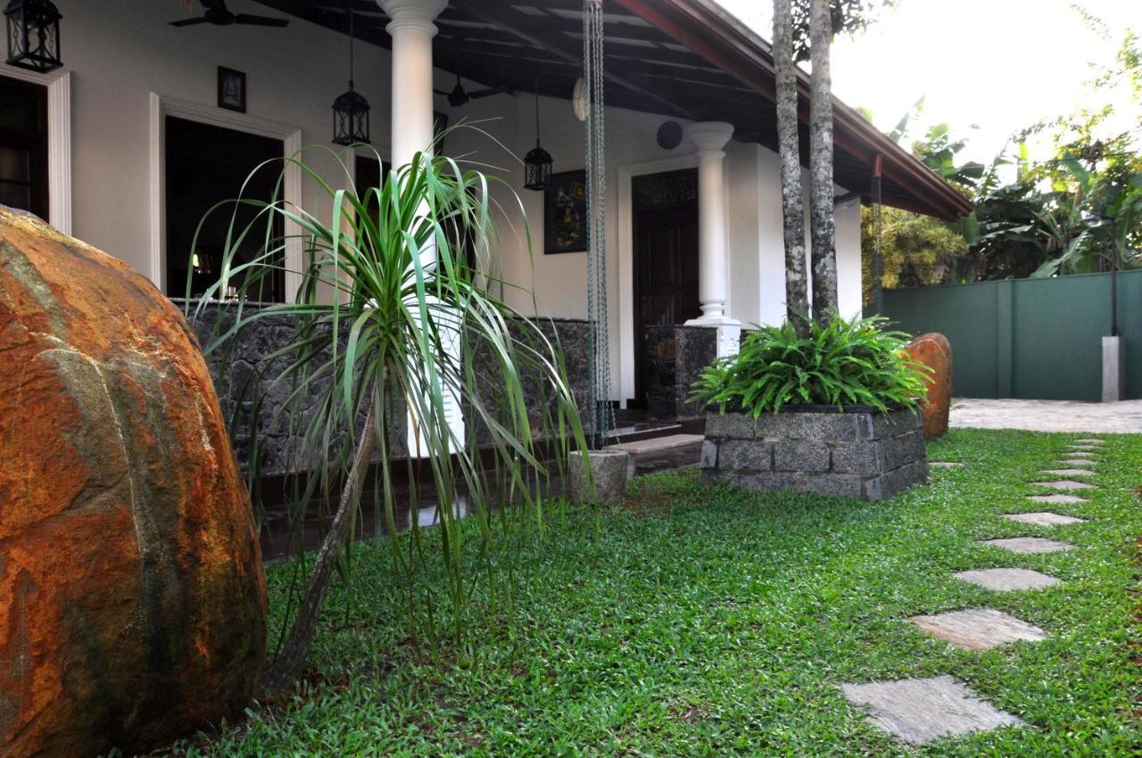 Mama Villa Hikkaduwa Esterno foto