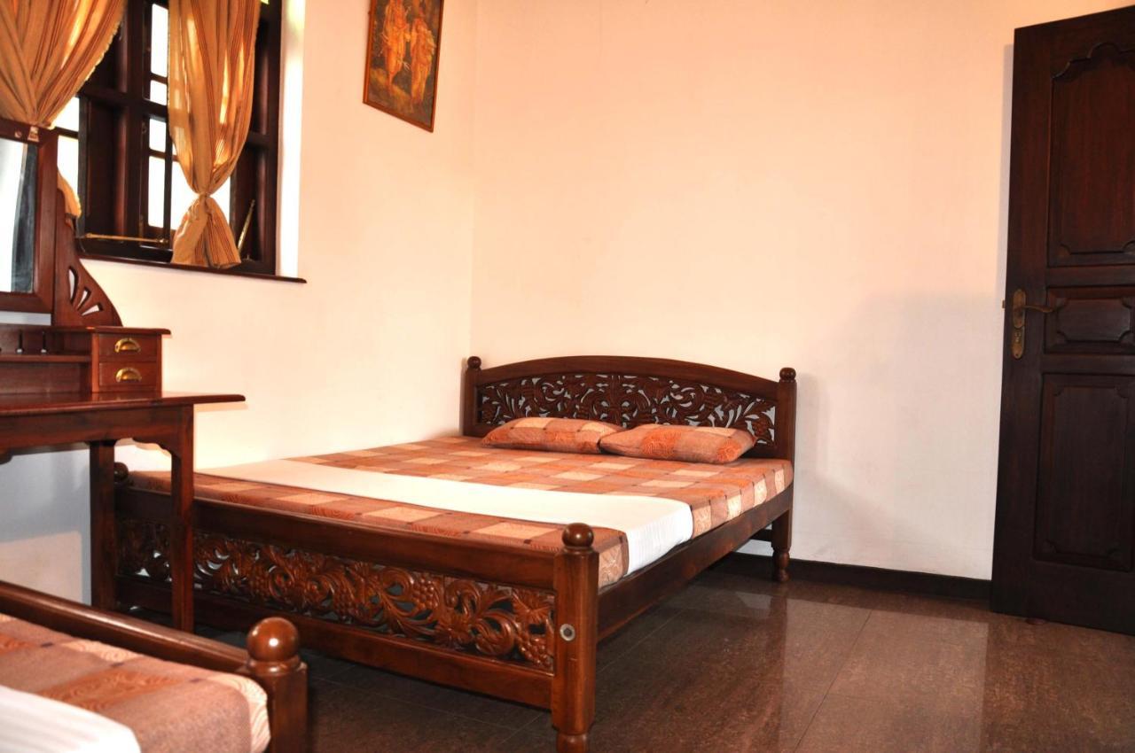 Mama Villa Hikkaduwa Esterno foto
